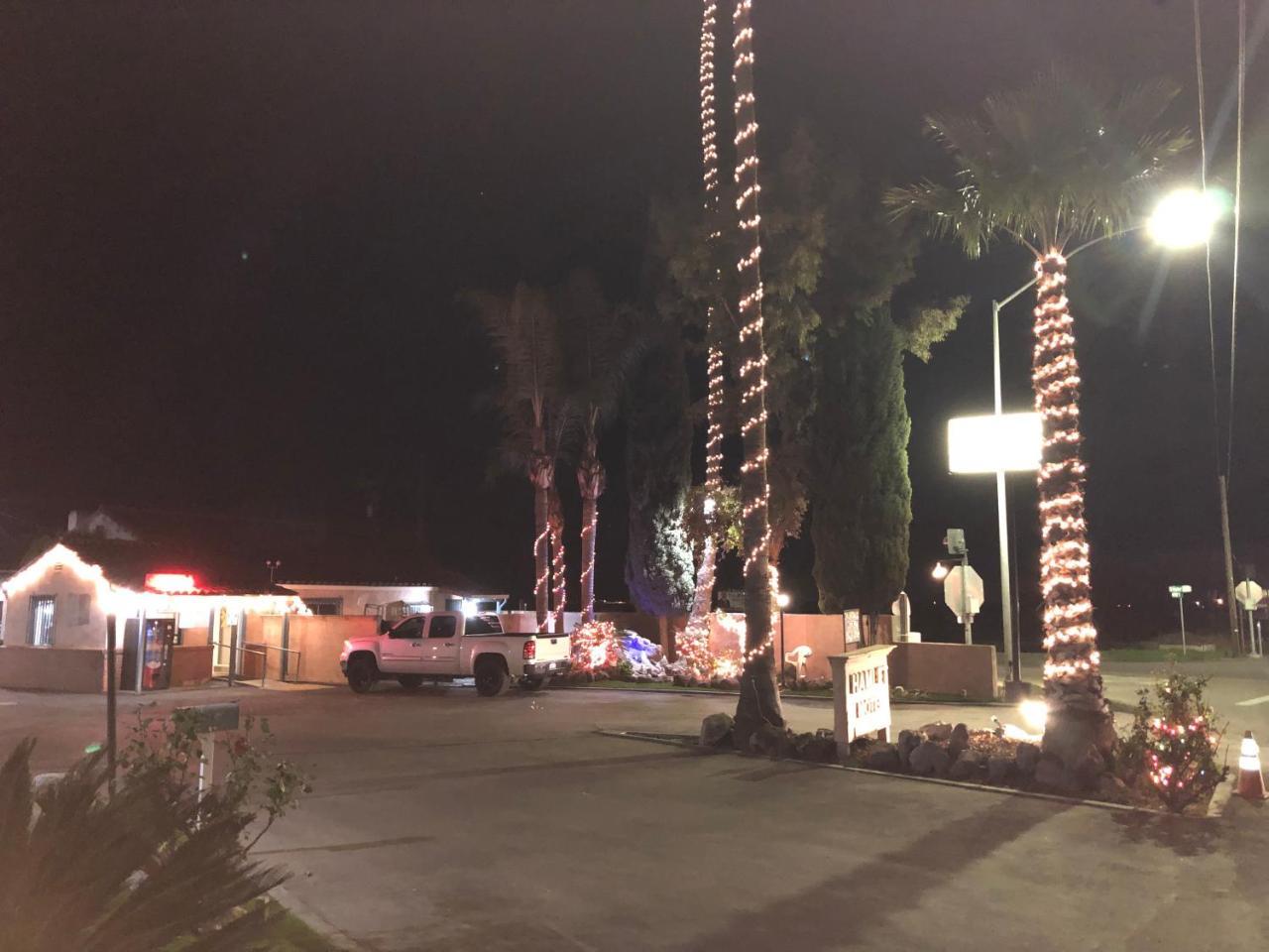 Hamlet Motel Newman Bagian luar foto